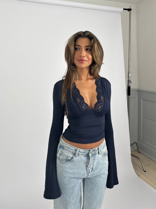 Babet | Top z głębokim dekoltem w serek