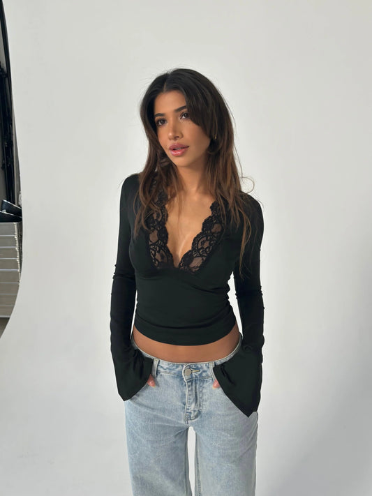 Babet | Top z głębokim dekoltem w serek