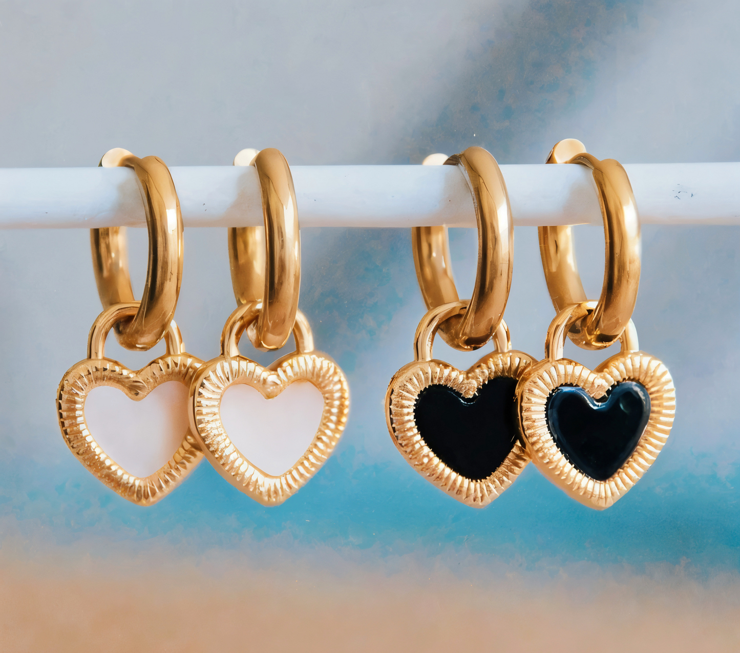 Kolczyki z intarsjowanym sercem z muszli